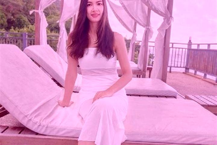 Olivia, 27 — Escort in Taw Pyar, Myanmar