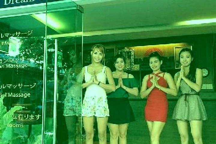 Olivia, 28, a black brown-eyed asian companion based in Kure Beach. Offering Party Girl, Couples, A-Level, CIM, Girlfriend Experience. Available for incall a...