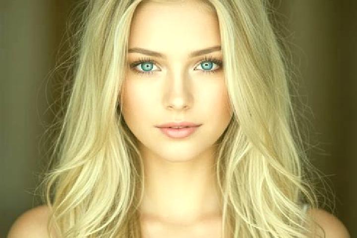 Olivia, 28, a blonde grey-eyed mixed companion based in Hualmay. Offering Erotic Massage, 69, Duos, Fetish. Available for incall and outcall, overnight booki...