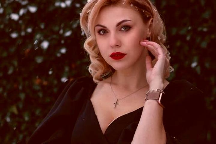 Olivia, 28 — Escort in Dolynska, Ukraine