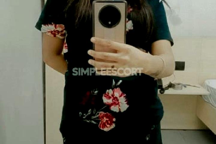 Olivia, 28 — Escort in Orel-Izumrud, Russia