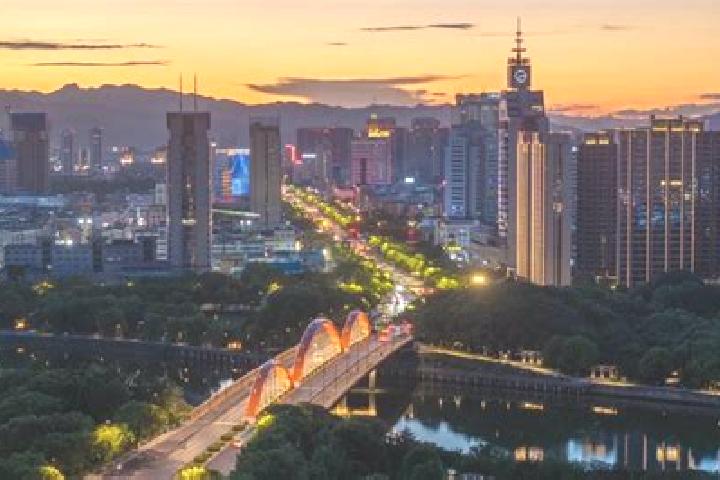 Olivia, 28 — Escort in Yangshan, China