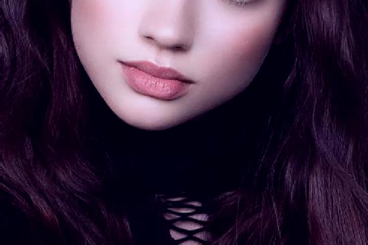 Olivia, 29, a auburn dark-eyed caucasian companion based in Namak Chal. Offering Overnight, Erotic Massage, Couples, Striptease. Available for incall and out...
