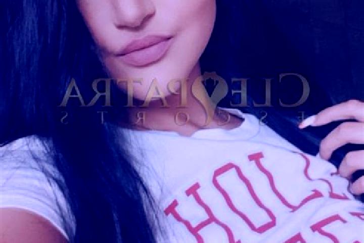 Olivia, 29, a black green-eyed slavic companion based in Glasin. Offering GFE, OWO, Dinner Date, Massage, Tantra. Available for incall and outcall, day and e...
