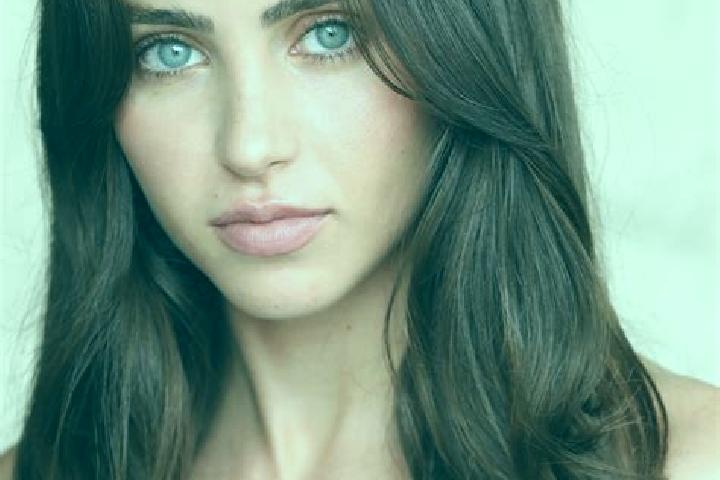 Olivia, 29, a brunette hazel-eyed latina companion based in Bzenec. Offering Fetish, Travel Companion, BDSM, Roleplay. Available for incall and outcall, over...
