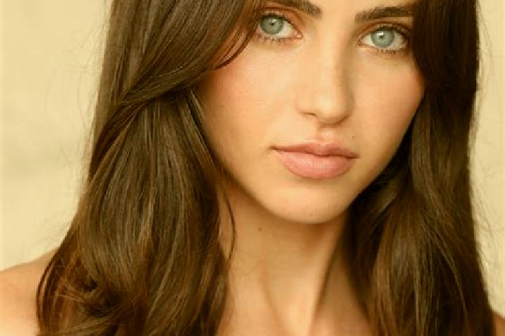 Olivia, 29, a red brown-eyed latina companion based in Wattens. Offering GFE, Erotic Massage, A-Level. Available for incall and outcall, overnight bookings a...