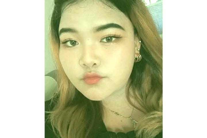 Olivia, 29 — Escort in Candipuro, Indonesia