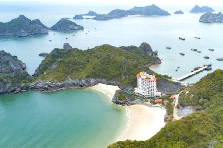 Olivia, 29 — Escort in Cat Ba, Vietnam