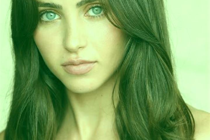 Olivia, 30, a auburn brown-eyed latina companion based in Ittlingen. Offering A-Level, Party Girl, BDSM. Available for incall and outcall, day and evening da...