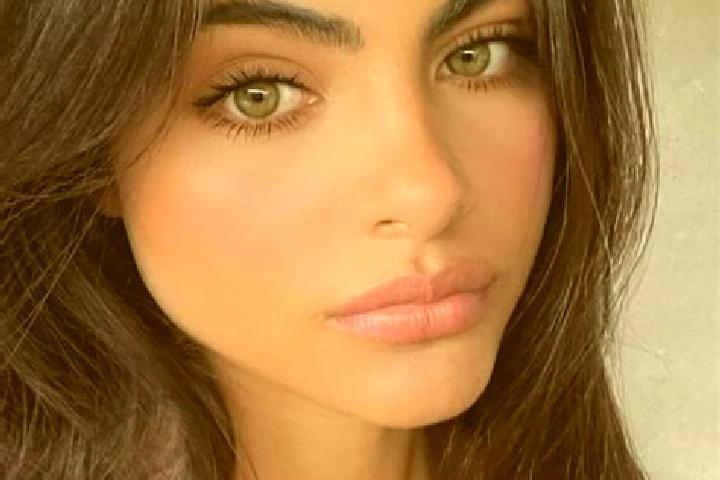 Olivia, 30, a brunette green-eyed caucasian companion based in Tuoro sul Trasimeno. Offering Overnight, Prostate Massage, OWO. Available for incall and outca...