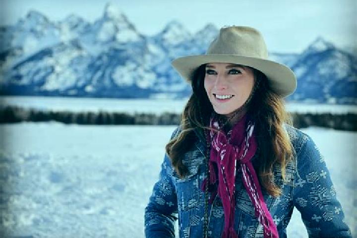 Olivia, 30 — Escort in Big Timber, United States