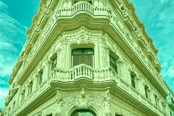 Olivia, 30 — Escort in Cueto, Cuba