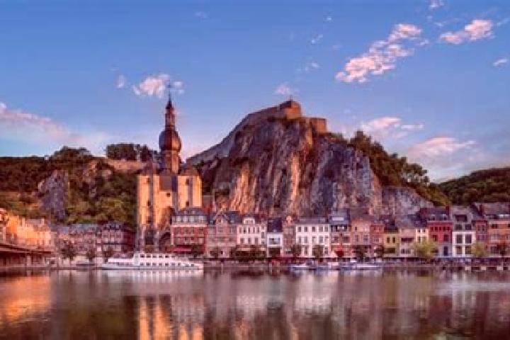 Olivia, 30 — Escort in Neufchateau, Belgium