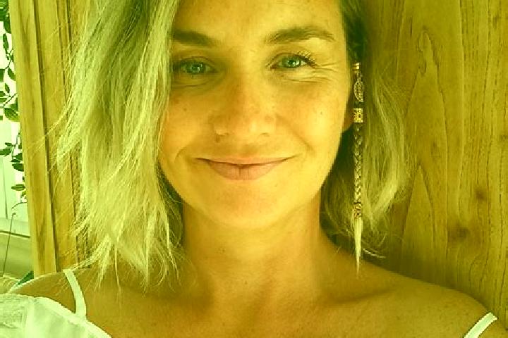 Olivia, 30 — Escort in Oingt, France