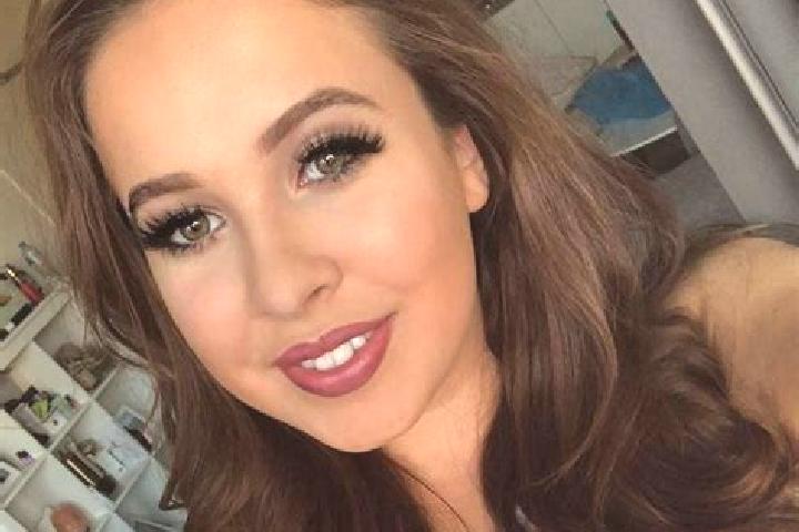 Olivia, 31, a brunette amber-eyed middle eastern companion based in Gaz-e Borkhar. Offering Striptease, A-Level, Duos, Travel Companion, Prostate Massage. Av...