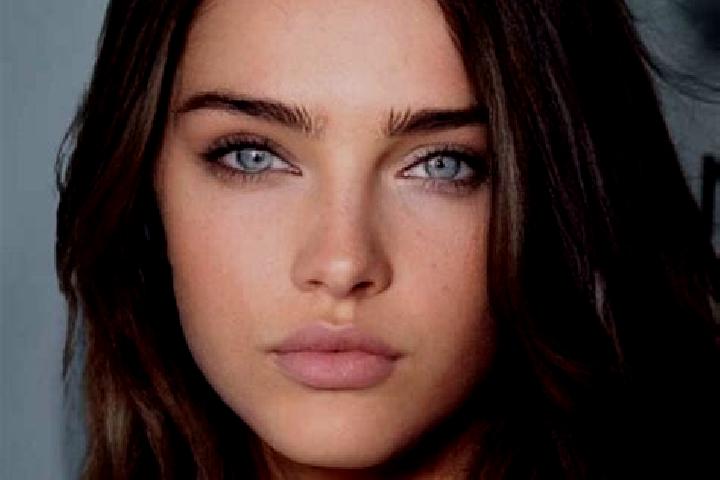 Olivia, 31, a brunette blue-eyed caucasian companion based in Bovington Camp. Offering Roleplay, Fetish, Domination, Couples. Available for incall and outcal...