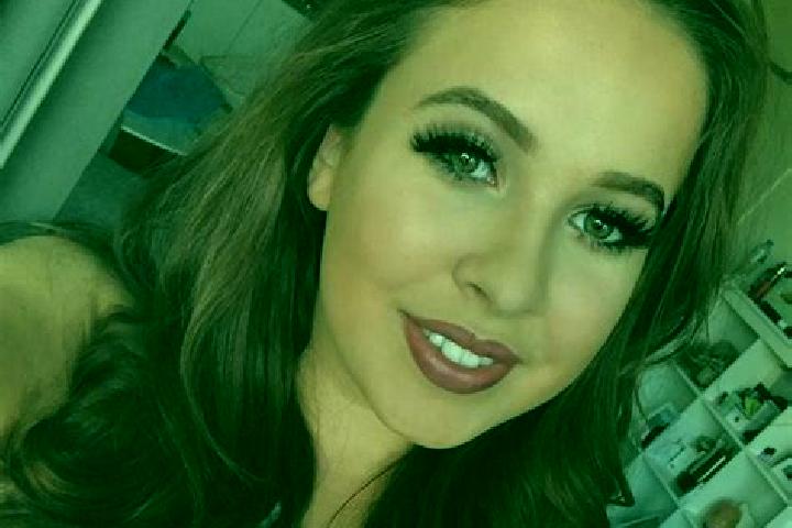 Olivia, 32, a brunette amber-eyed mixed companion based in Blizevedly. Offering Party Girl, 69, Striptease, Erotic Massage. Available for incall and outcall,...