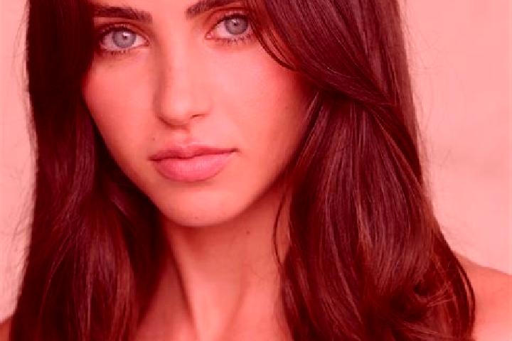 Olivia, 33, a auburn brown-eyed slavic companion based in Shirley. Offering Roleplay, Girlfriend Experience, Prostate Massage, Party Girl. Available for inca...