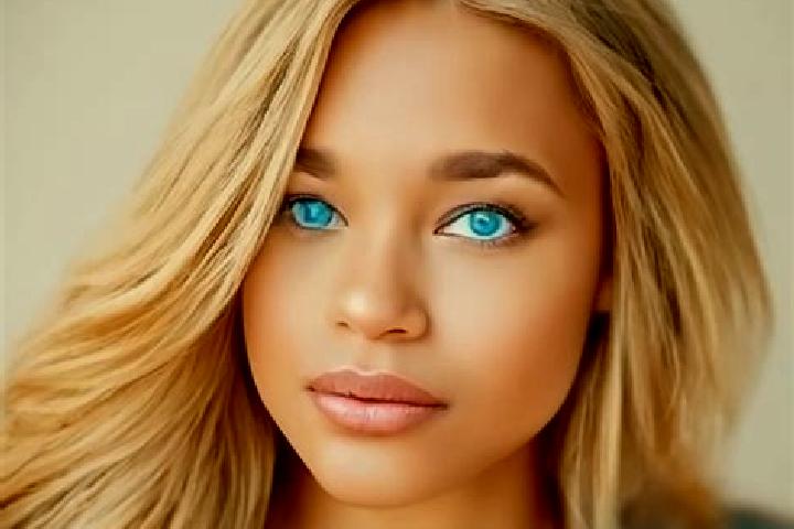 Olivia, 33, a blonde blue-eyed latina companion based in Neumuenster. Offering Striptease, BDSM, Overnight. Available for incall and outcall, day and evening...