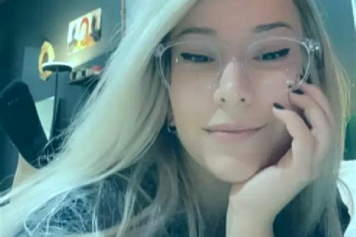Olivia, 33, a blonde grey-eyed mixed companion based in Triuggio. Offering Overnight, Dinner Date. Available for incall and outcall, day and evening dates.