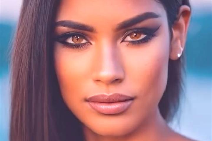 Olivia, 33, a brunette dark-eyed latina companion based in Khumalag. Offering Domination, BDSM, 69, Dinner Date. Available for incall and outcall, day and ev...