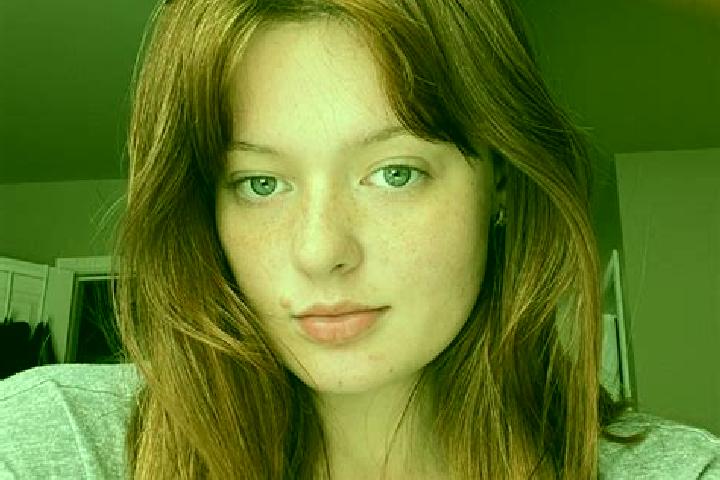 Olivia, 33, a chestnut grey-eyed european companion based in Treviglio. Offering GFE, CIM, Overnight, A-Level. Available for incall and outcall, overnight bo...