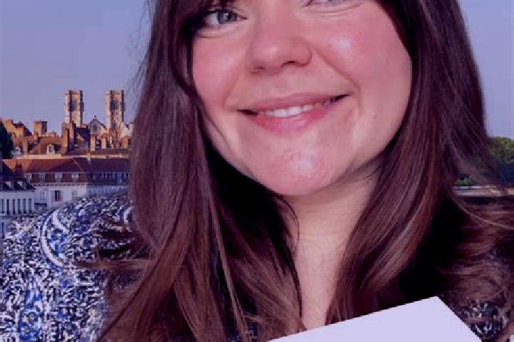 Olivia, 33 — Escort in Pleyben, France
