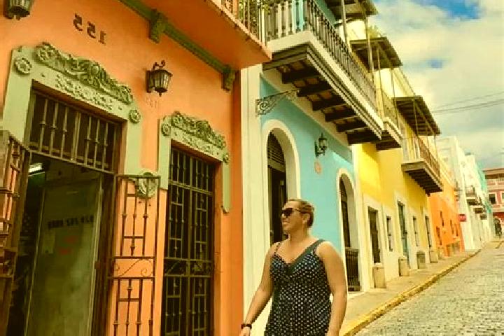 Olivia, 33 — Escort in Puerto Delicia, Argentina