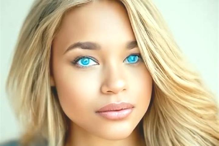 Olivia, 34, a blonde blue-eyed latina companion based in Hochheim. Offering Travel Companion, Overnight, Roleplay. Available for incall and outcall, overnigh...