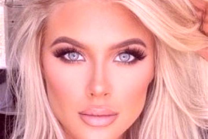 Olivia, 34, a platinum blonde grey-eyed latina companion based in Prado-Sevilla. Offering Roleplay, Couples, Duos. Available for incall and outcall, overnigh...