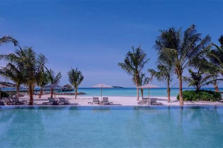 Olivia, 34 — Escort in Veymandoo, Maldives