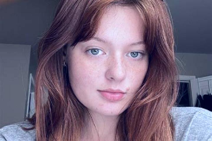 Olivia, 35, a auburn amber-eyed european companion based in Stalbe. Offering CIM, GFE, 69, Duos. Available for incall and outcall, overnight bookings available.