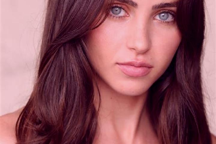 Olivia, 35, a brunette hazel-eyed mediterranean companion based in Brienzwiler. Offering Fetish, Girlfriend Experience, Travel Companion, Deep French Kissing...