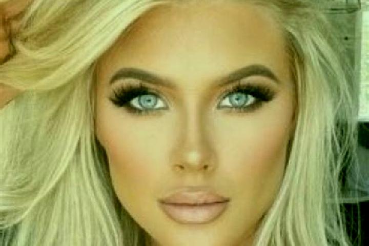 Olivia, 35, a platinum blonde green-eyed middle eastern companion based in Oyama-kanaicho. Offering A-Level, Party Girl, GFE, Domination, Roleplay. Available...