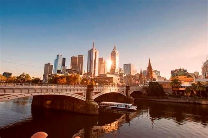 Olivia, 35 — Escort in Docklands, Australia