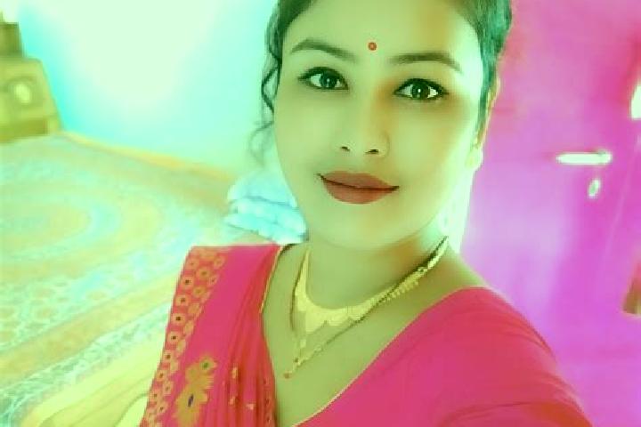 Olivia, 35 — Escort in Niz-Hajo, India