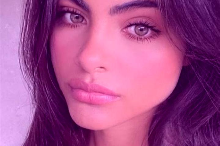 Olivia, 36, a brunette amber-eyed middle eastern companion based in Jhagrakhand. Offering Prostate Massage, Striptease, 69, Fetish. Available for incall and ...