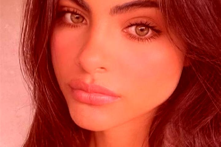 Olivia, 36, a brunette grey-eyed middle eastern companion based in Bonnybrook. Offering Party Girl, Fetish, Deep French Kissing. Available for incall and out...