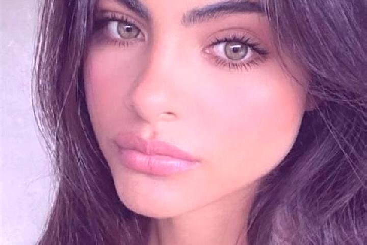 Olivia, 36, a brunette grey-eyed middle eastern companion based in Satroko. Offering Striptease, Tantra, BDSM, Party Girl. Available for incall and outcall, ...