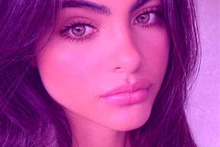 Olivia, 36, a red green-eyed european companion based in Meauce. Offering BDSM, Roleplay, Party Girl, Deep French Kissing, Dinner Date. Available for incall ...