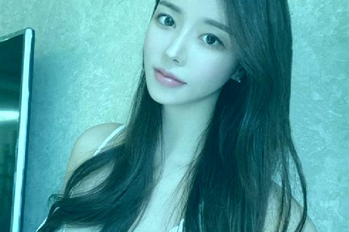 Olivia, 36 — Escort in Shangzhang, China