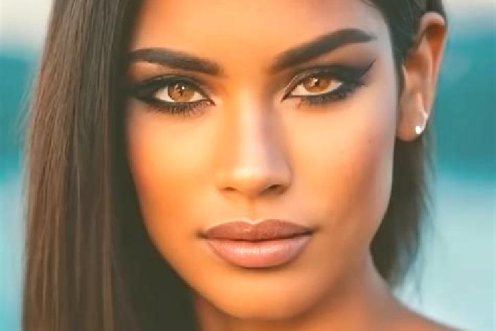 Olivia, 37, a black hazel-eyed latina companion based in Bralostita. Offering Duos, Girlfriend Experience, Dinner Date. Available for incall and outcall, day...