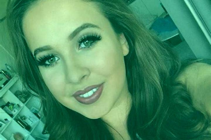 Olivia, 37, a blonde brown-eyed mixed companion based in Ahausen. Offering Duos, Striptease, Couples, Dinner Date. Available for incall and outcall, day and ...