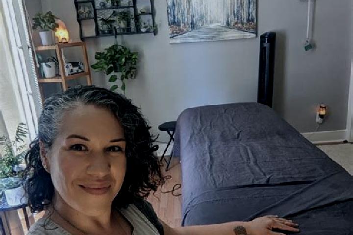 Olivia, 37, a brunette blue-eyed ebony companion based in Cloverdale. Offering BDSM, Girlfriend Experience, Erotic Massage. Available for incall and outcall,...
