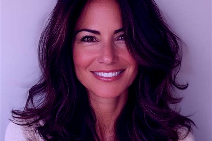 Olivia, 37, a brunette brown-eyed middle eastern companion based in Pavon. Offering Roleplay, Dinner Date, Tantra. Available for incall and outcall, overnigh...