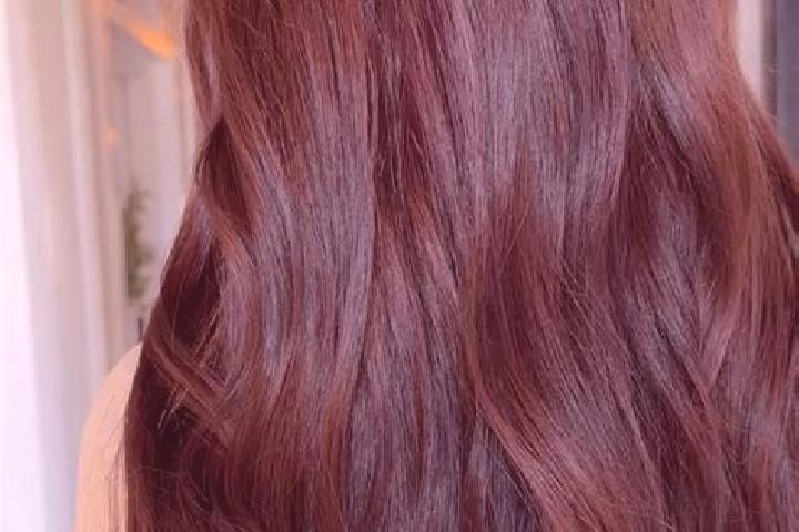 Olivia, 37, a red brown-eyed mediterranean companion based in Cherhill. Offering Couples, Overnight, Massage, Prostate Massage. Available for incall and outc...