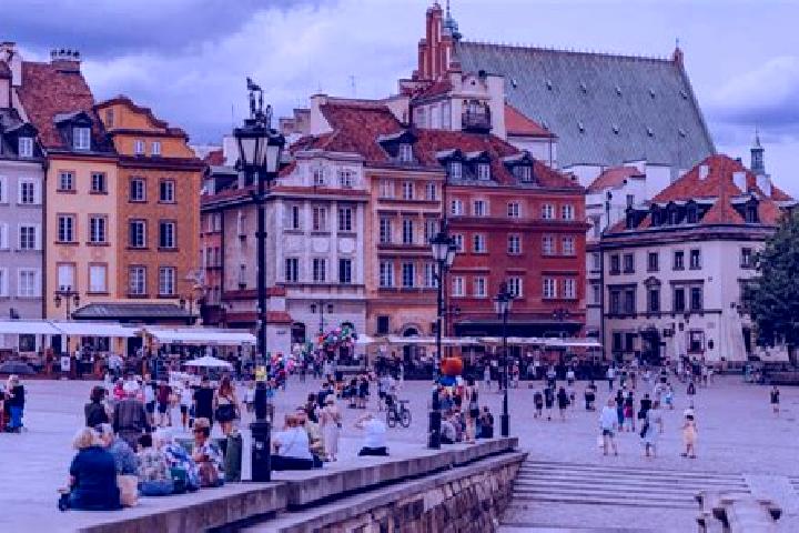 Olivia, 37 — Escort in Piersciec, Poland