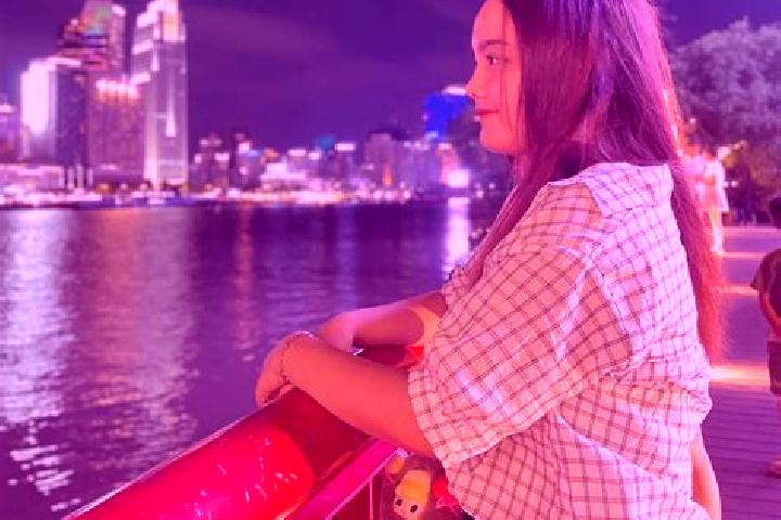 Olivia, 37 — Escort in Quynh Loi, Vietnam