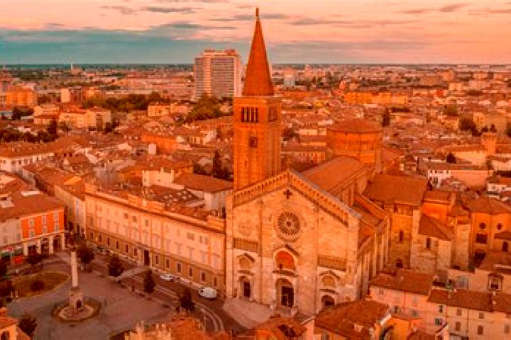 Olivia, 37 — Escort in Santa Giustina, Italy