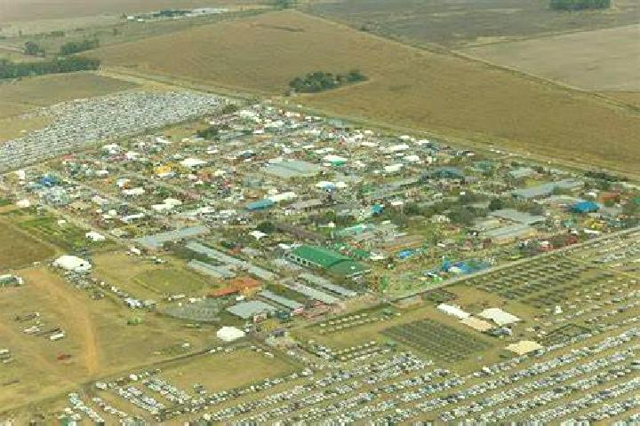 Olivia, 38, a dark blonde blue-eyed asian companion based in Conceicao do Lago-Acu. Offering Fetish, Duos, Deep French Kissing, Erotic Massage, Tantra. Avail...